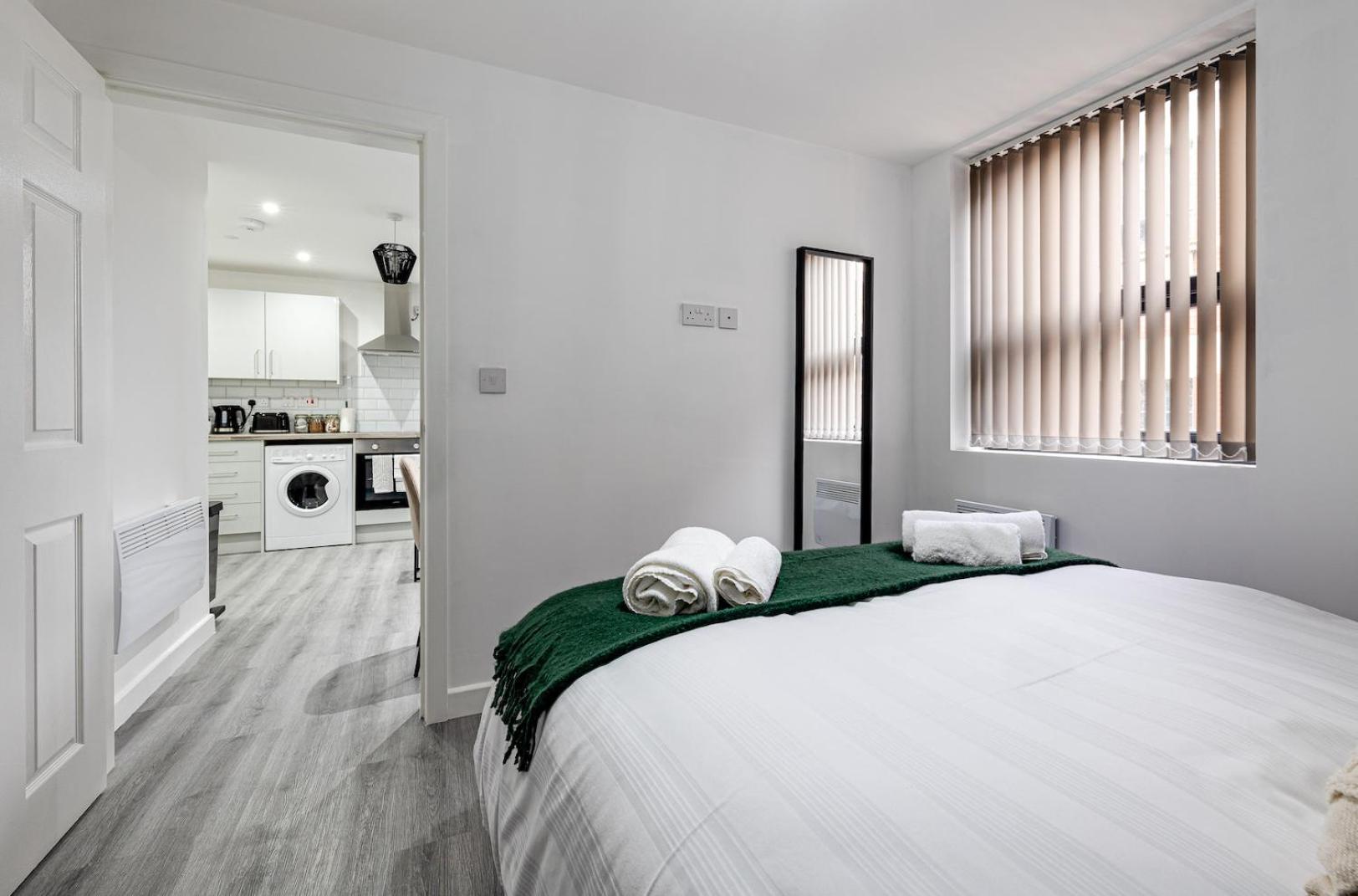 Top Floor Apartment With Private Balcony In Stockport Centre By Hass Haus Exteriér fotografie