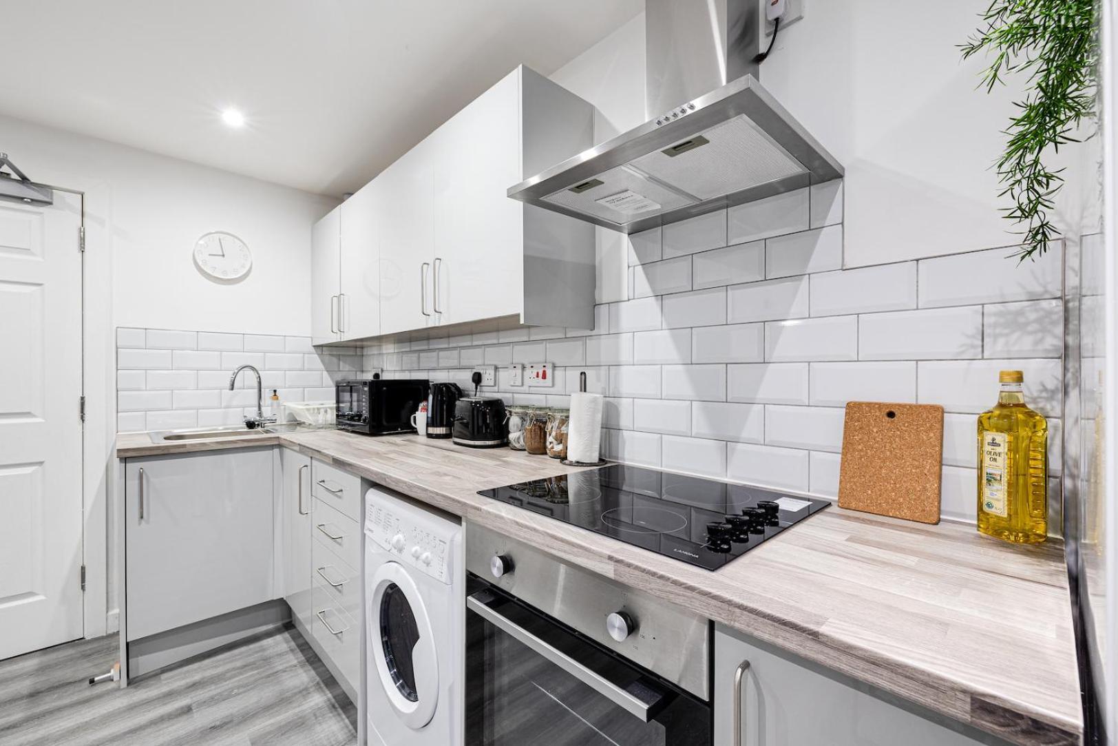 Top Floor Apartment With Private Balcony In Stockport Centre By Hass Haus Exteriér fotografie