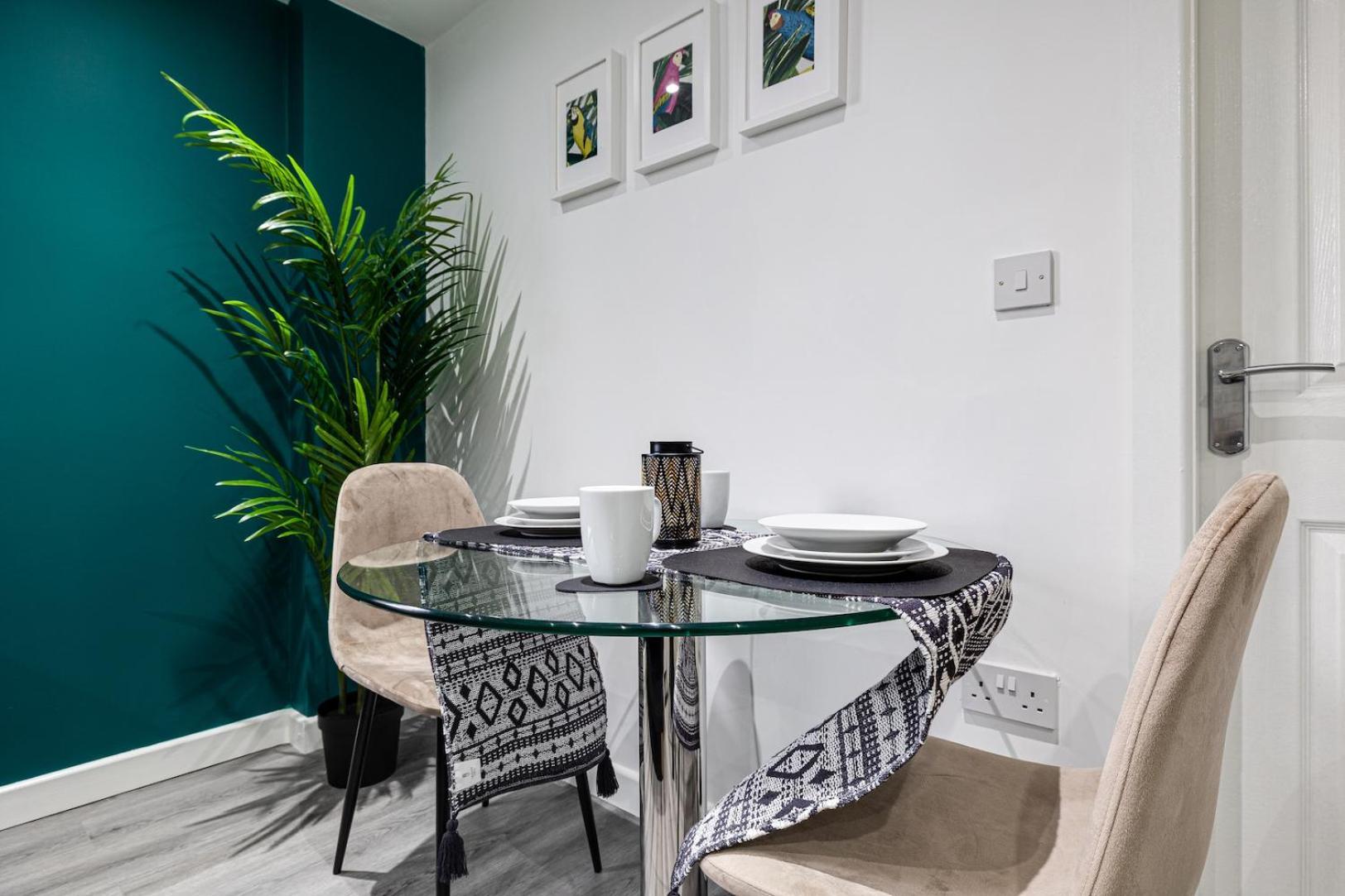 Top Floor Apartment With Private Balcony In Stockport Centre By Hass Haus Exteriér fotografie