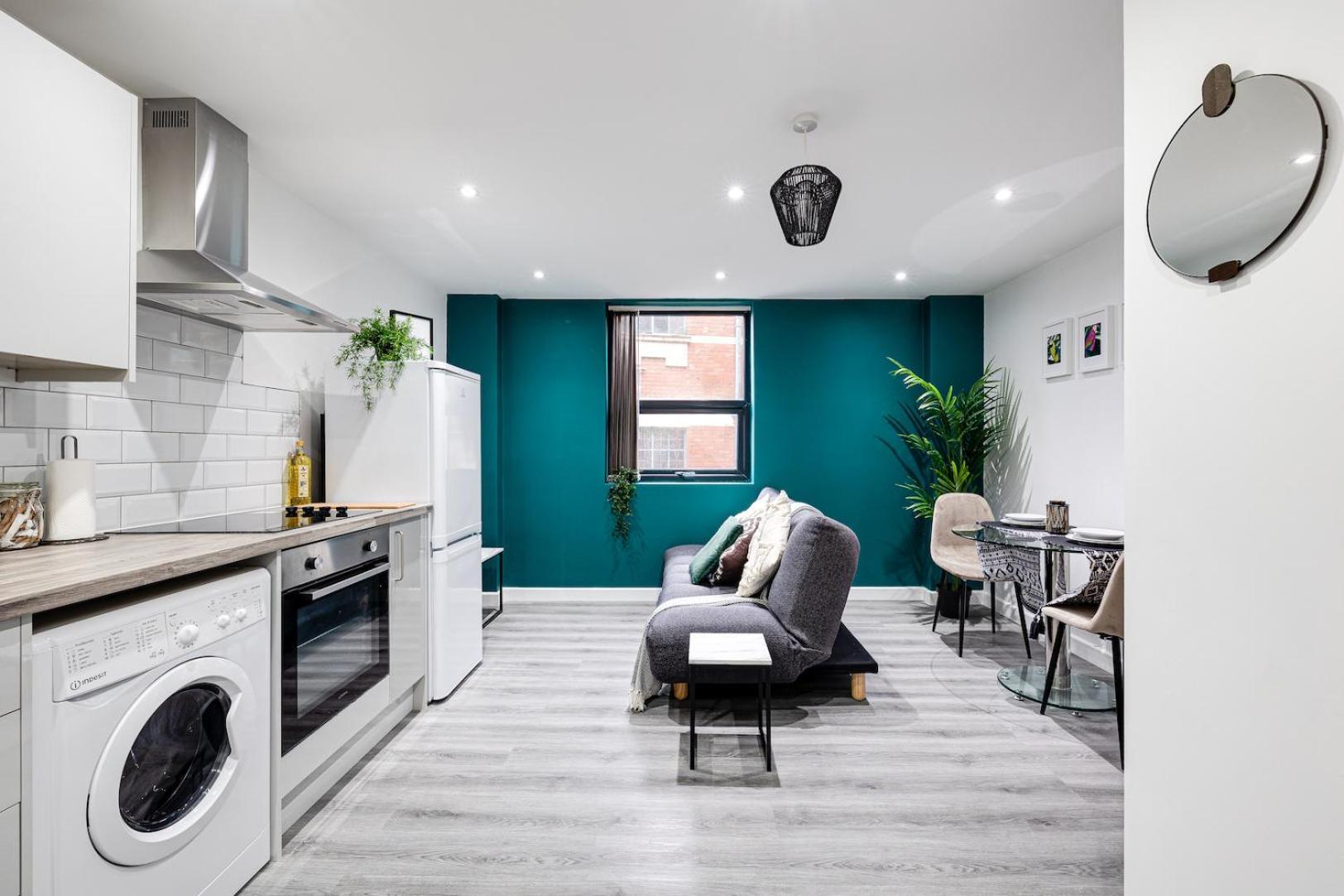 Top Floor Apartment With Private Balcony In Stockport Centre By Hass Haus Exteriér fotografie